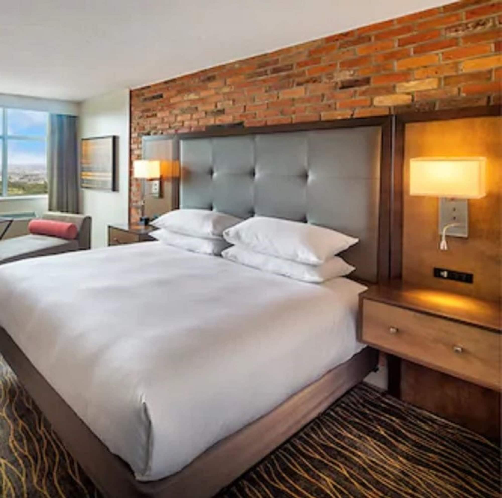Hotel Doubletree By Hilton Toronto Airport, On Exteriér fotografie