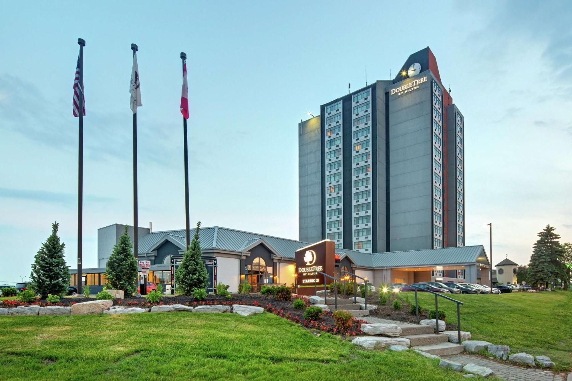 Hotel Doubletree By Hilton Toronto Airport, On Exteriér fotografie